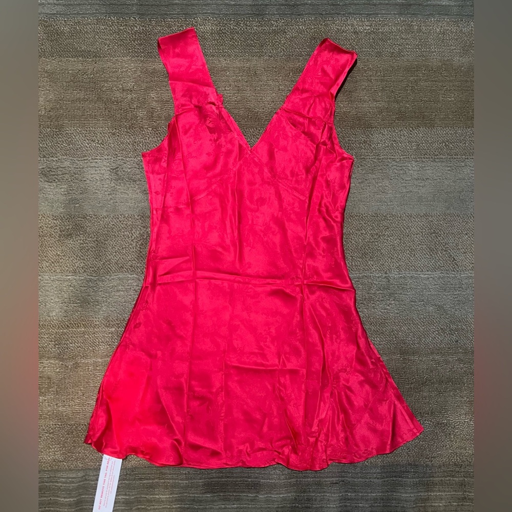 Realisation Par 100% Silk Roxy in Red Dragon Size Medium